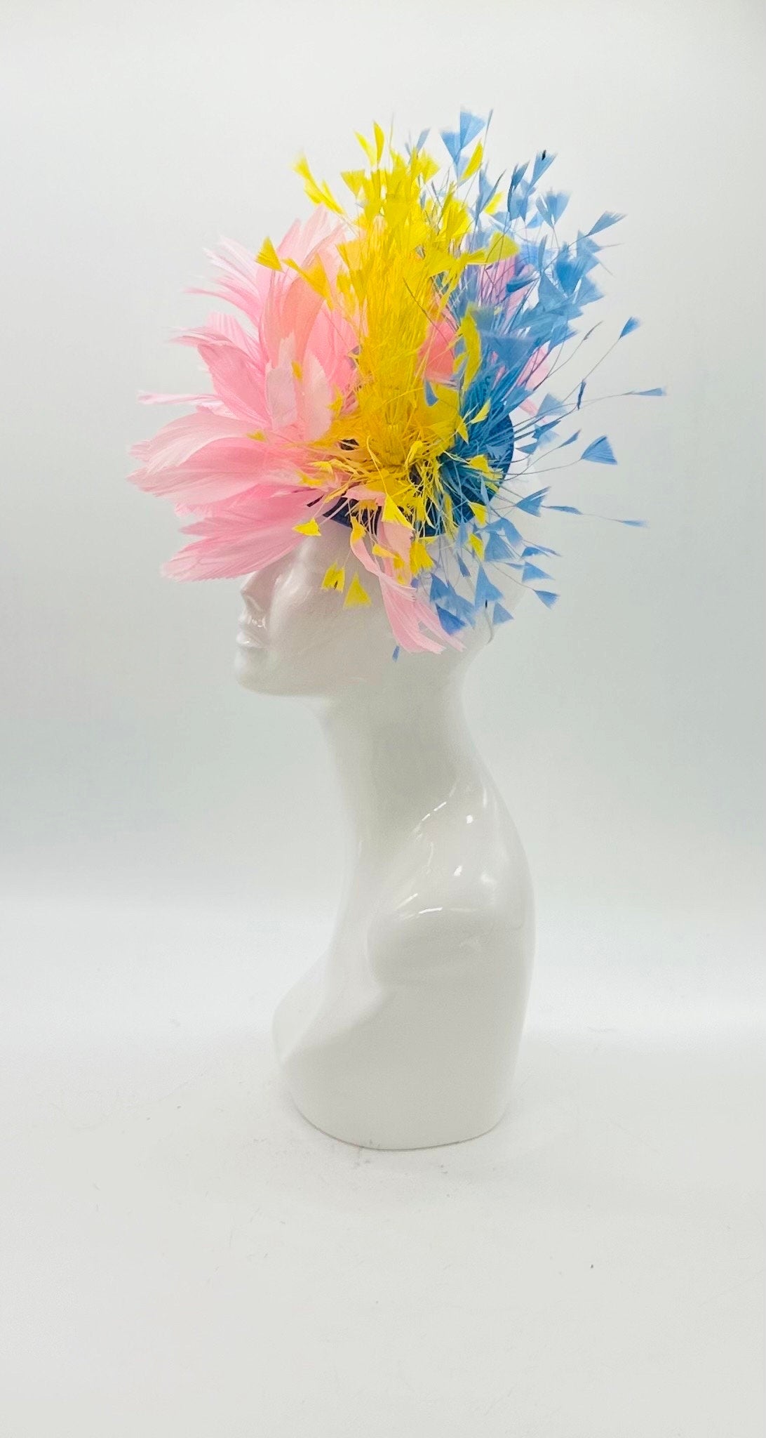 Pink, Yellow and Blue  Derby Fascinator, Kentucky Derby Hat Alternative, Kentucky derby hat (GOLD LINE)
