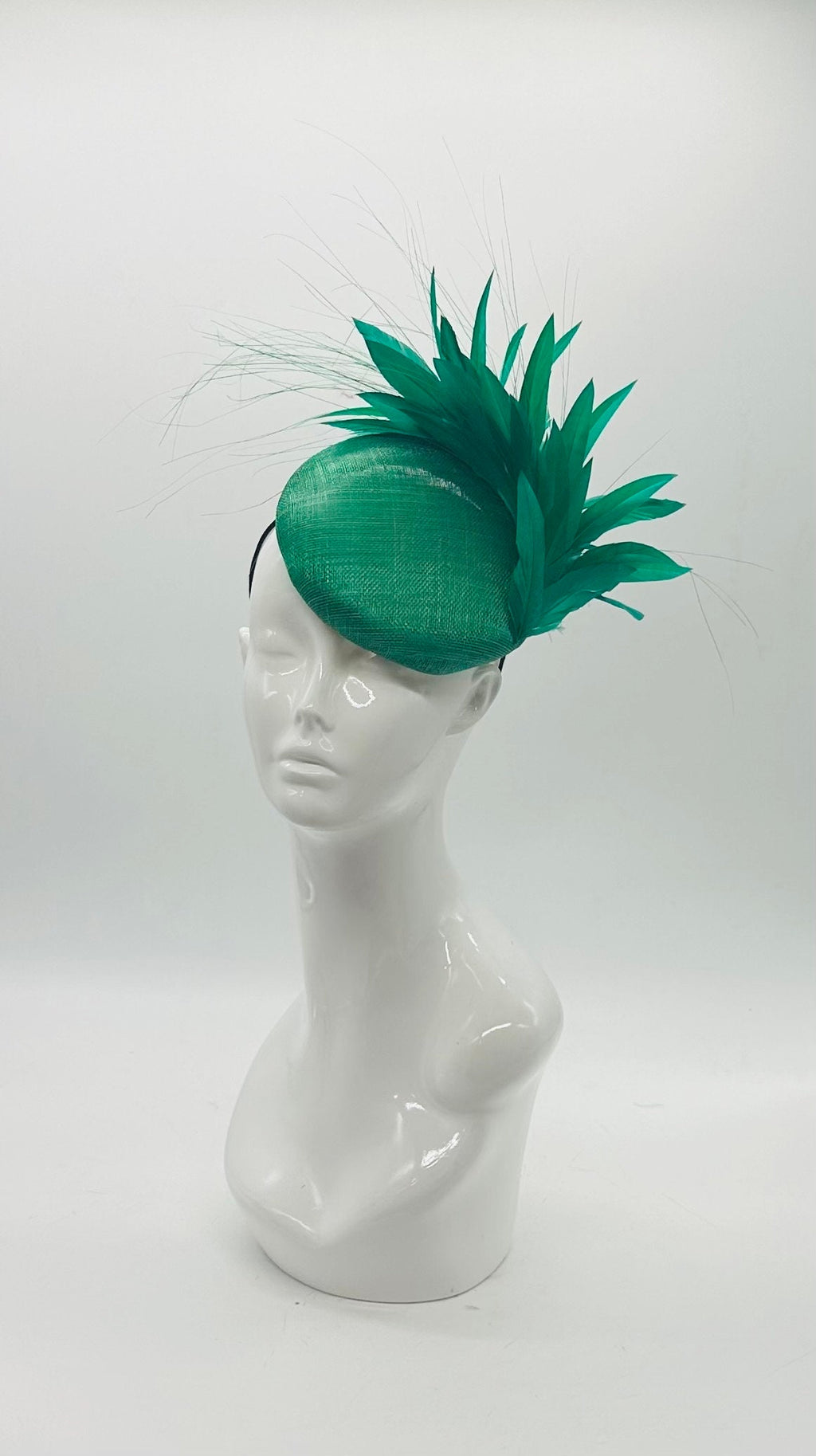 Emerald Green Derby Fascinator, Kentucky Derby Hat Alternative, Kentucky derby hat, (SILVER LINE, multiple color options available)