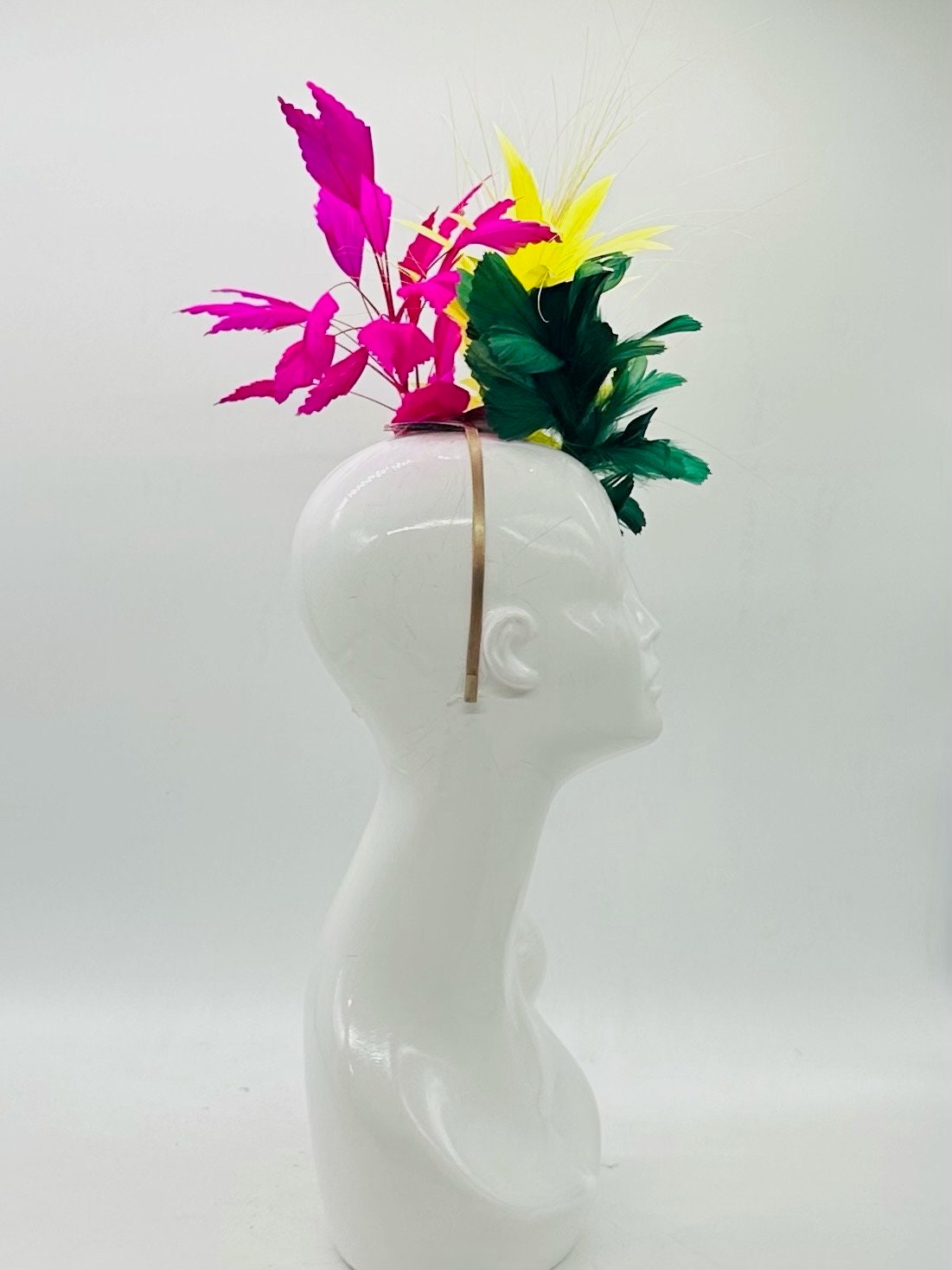 Green, Yellow and Pink Derby Fascinator, Kentucky Derby Hat Alternative, Kentucky derby hat (GOLD LINE)