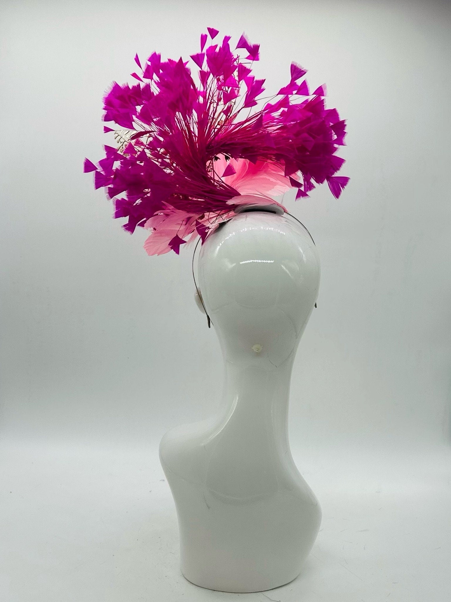 Light Pink, Gold, FuchsiaDerby Fascinator, Kentucky Derby Hat Alternative, Kentucky derby hat (GOLD LINE)