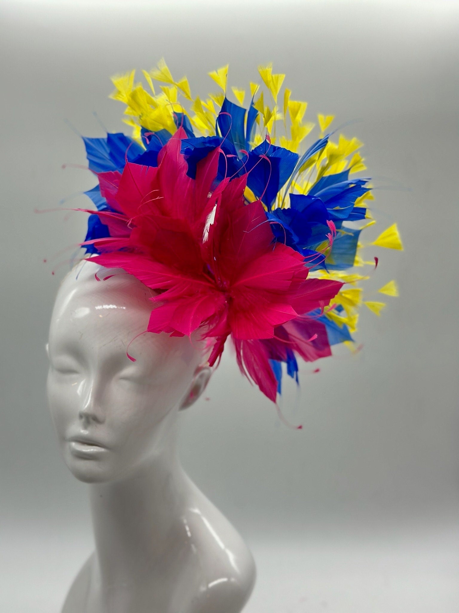 Pink, Blue and Yellow  Derby Fascinator, Kentucky Derby Hat Alternative, Kentucky derby hat (GOLD LINE)