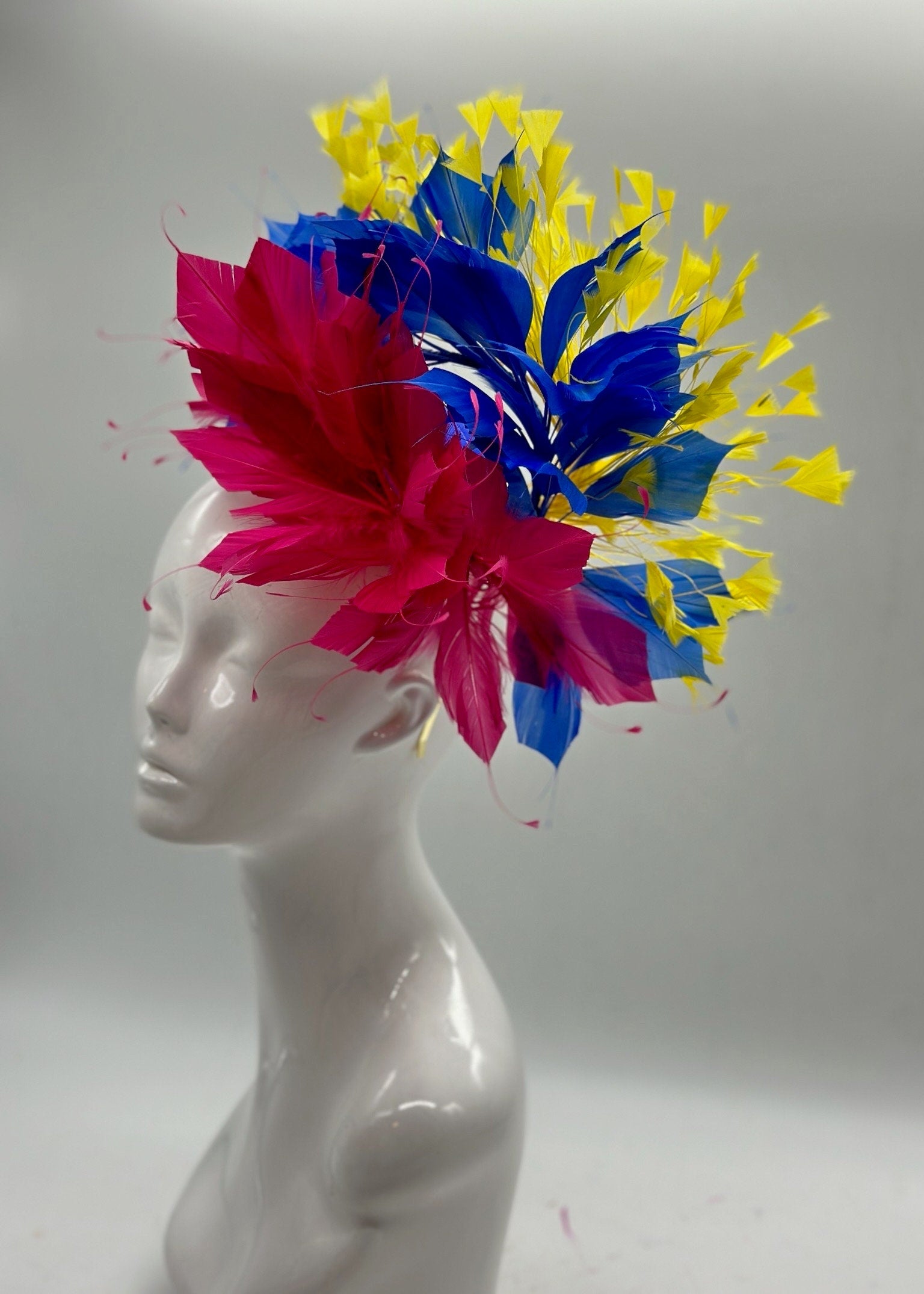 Pink, Blue and Yellow  Derby Fascinator, Kentucky Derby Hat Alternative, Kentucky derby hat (GOLD LINE)